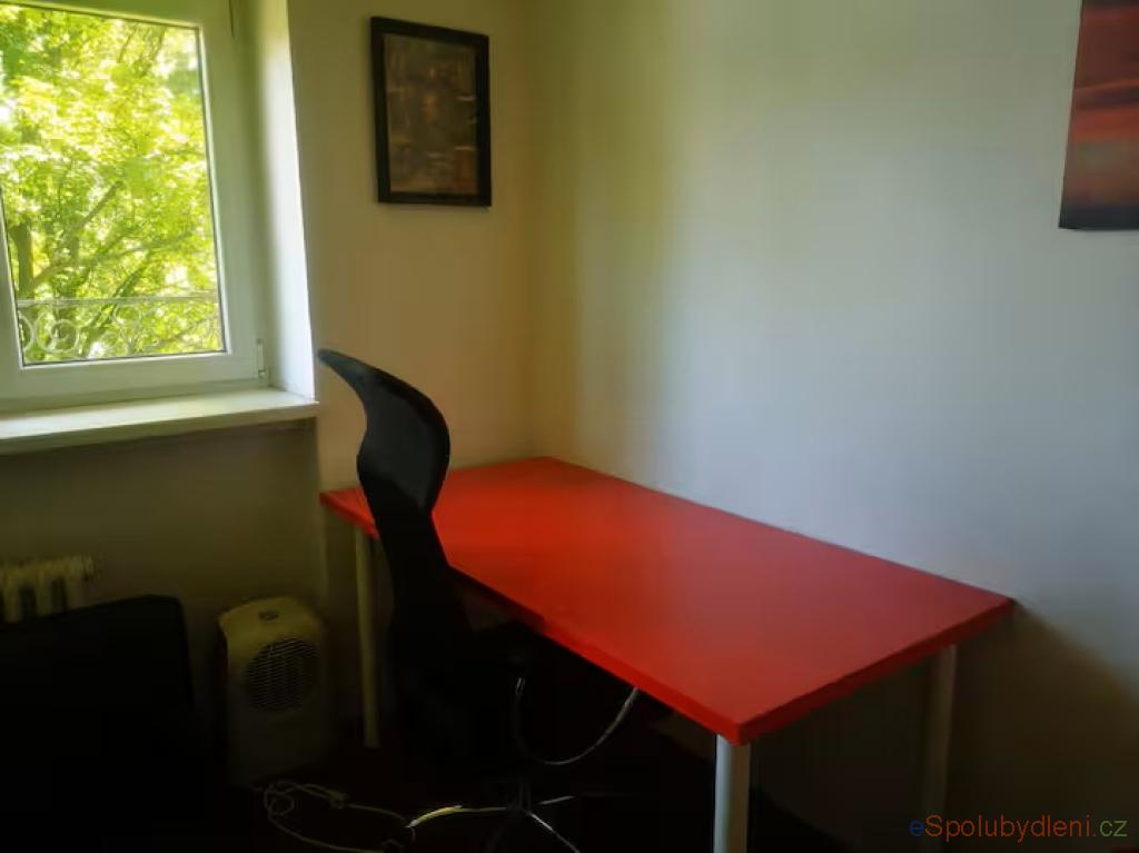 Nabízím místo/pokoj Poruba, , 12.900Kč/měsíc/(osobu)